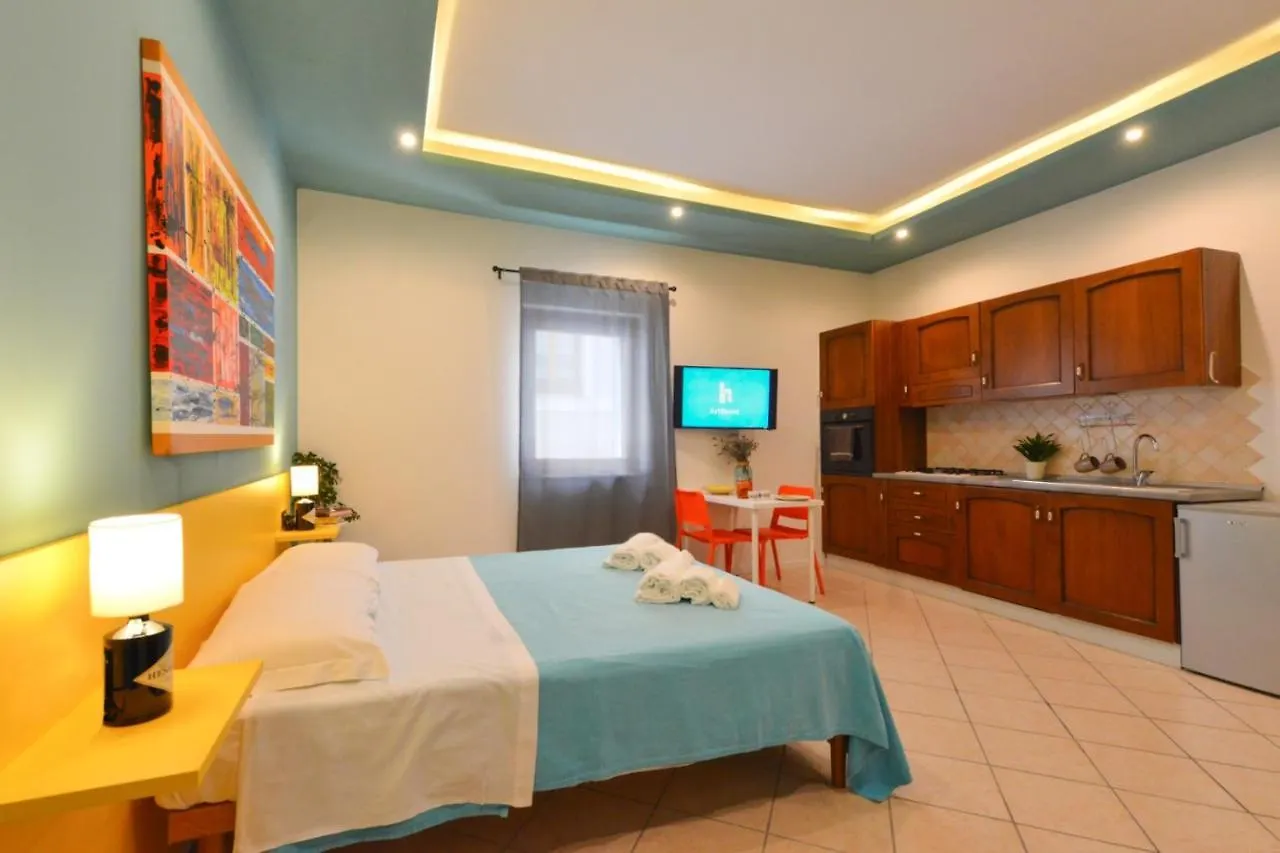 Artroom Apartments Ольбия Италия